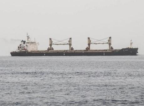 Silahlı korsanlar Yemen’den tanker kaçırdı!