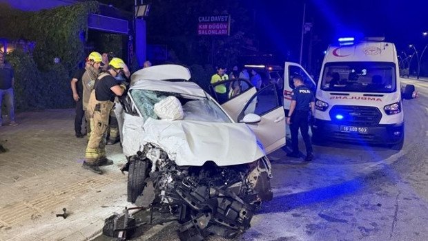 Bursa’da feci kaza… 2 kişi öldü, 2 kişi yaralandı