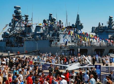 TEKNOFEST Mavi Vatan devam ediyor! Milli teknolojilerden denizde gövde gösterisi