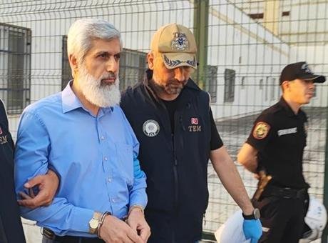 Alparslan Kuytul soruşturmasında FETÖ izi: 9 isim belirlendi
