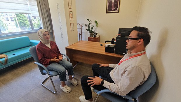 Kayıt yapan gözlükle depresyon ve otizm teşhisi: Tescilli yazılımla hekimlere karar desteği