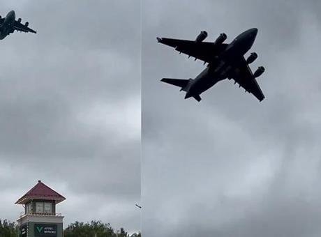 Rusya’ya indi, Kremlin’in bile haberi yok! Moskova semalarında gizemli ABD uçağı