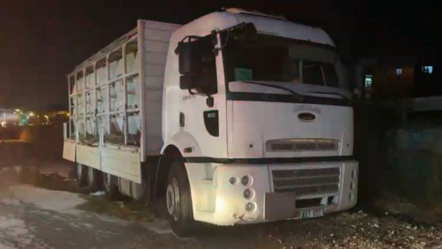 Sakarya’da asit sızıntısı alarmı! Ekipler harekete geçirdi
