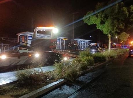 Fransa’da bir araç kalabalığın arasına daldı! Can kaybı ve yaralılar var