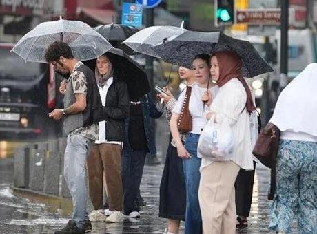 HAVA DURUMU SON DAKİKA: İstanbul hava durumu nasıl? Yağışlar ne zaman başlayacak?