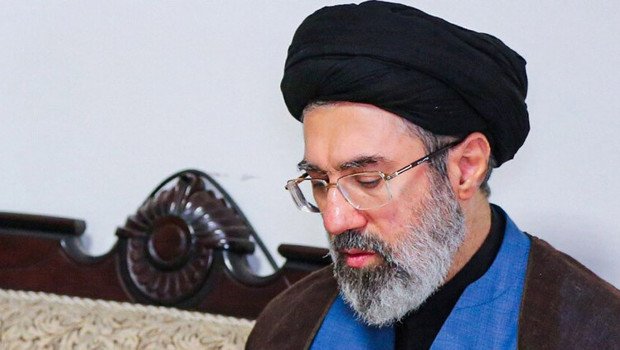 Hamaney’den ‘dolar’ mesajı: Milli birlik çağrısında bulundu