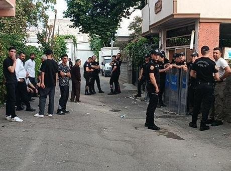 Batman’da korkunç olay! Annesini öldürüp çöp konteynerine attı