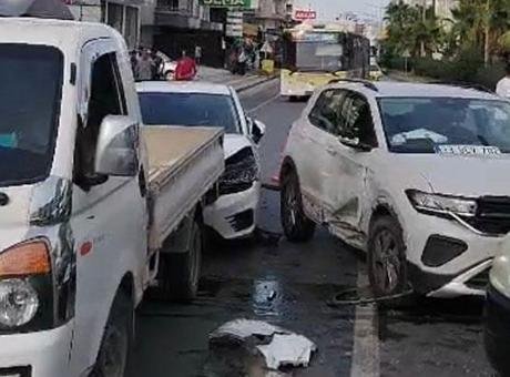 Mersin’de zincirleme kaza: 3 yaralı