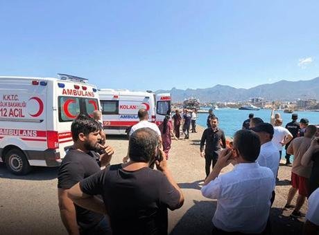 Batan gemide camları kırdılar! Girne’deki faciayı yolcular anlattı: Çatırdama sesi geldi