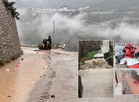 Artvin’de art arda felaketler! Şiddetli Sağanak, hortum, heyelan… Cadde ve sokaklar balçıkla kaplandı