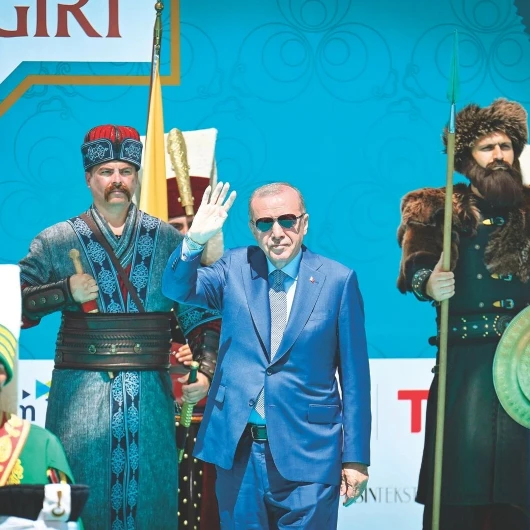 Atımızın kuyruğunu bağladık: Tarih yeniden yazılıyor
