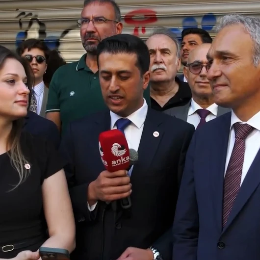 Yeni Parti ilçe başkanlığı açılışında şoke eden gaf: Kendi partisinin adını karıştırdı