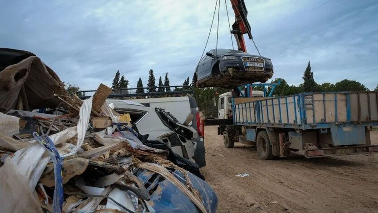 AB’den otomotiv sektöründe yeni dönem: Ömrünü tamamlayan araçlar için kurallar değişiyor