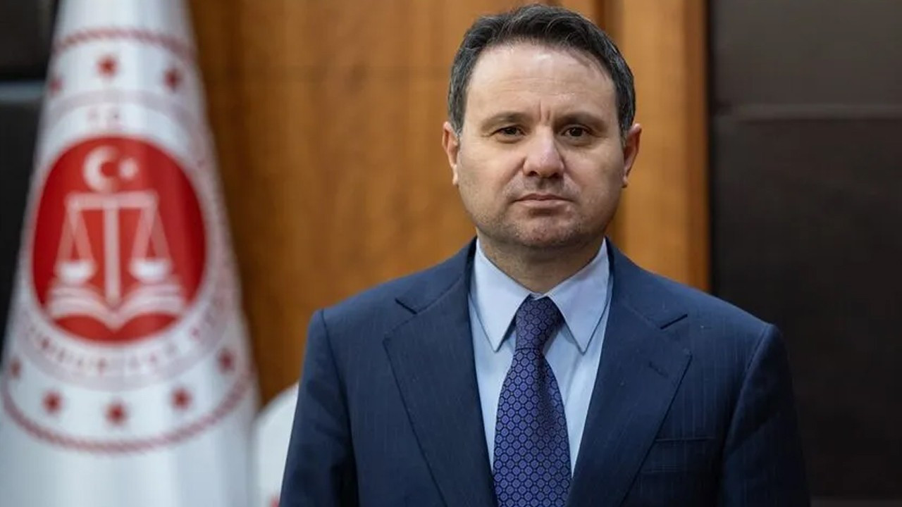 Bakan Gürlek: Kanunda şehitlerimizi incitecek hiçbir düzenleme yok
