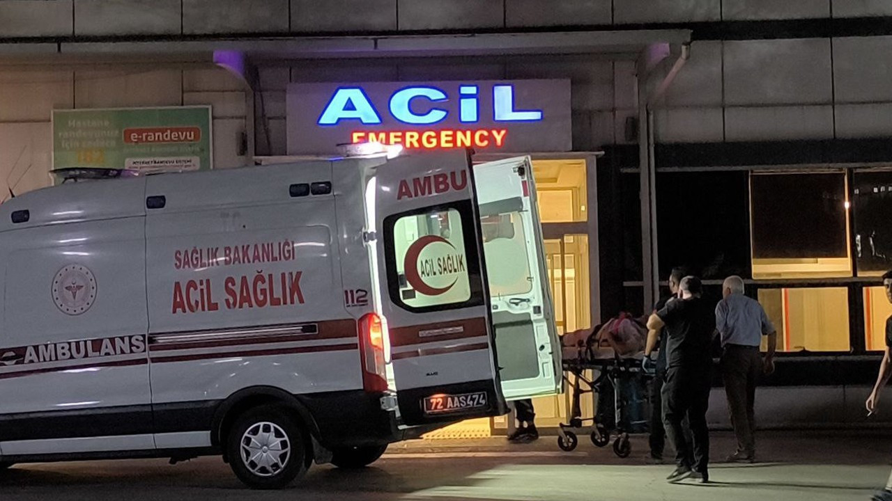 Hasankeyf Tüneli girişinde feci kaza: 12 yaralı
