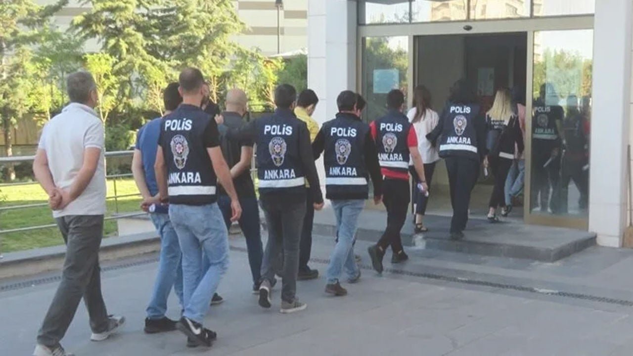 Ankara’da polisten fuhuş ve uyuşturucu operasyonu
