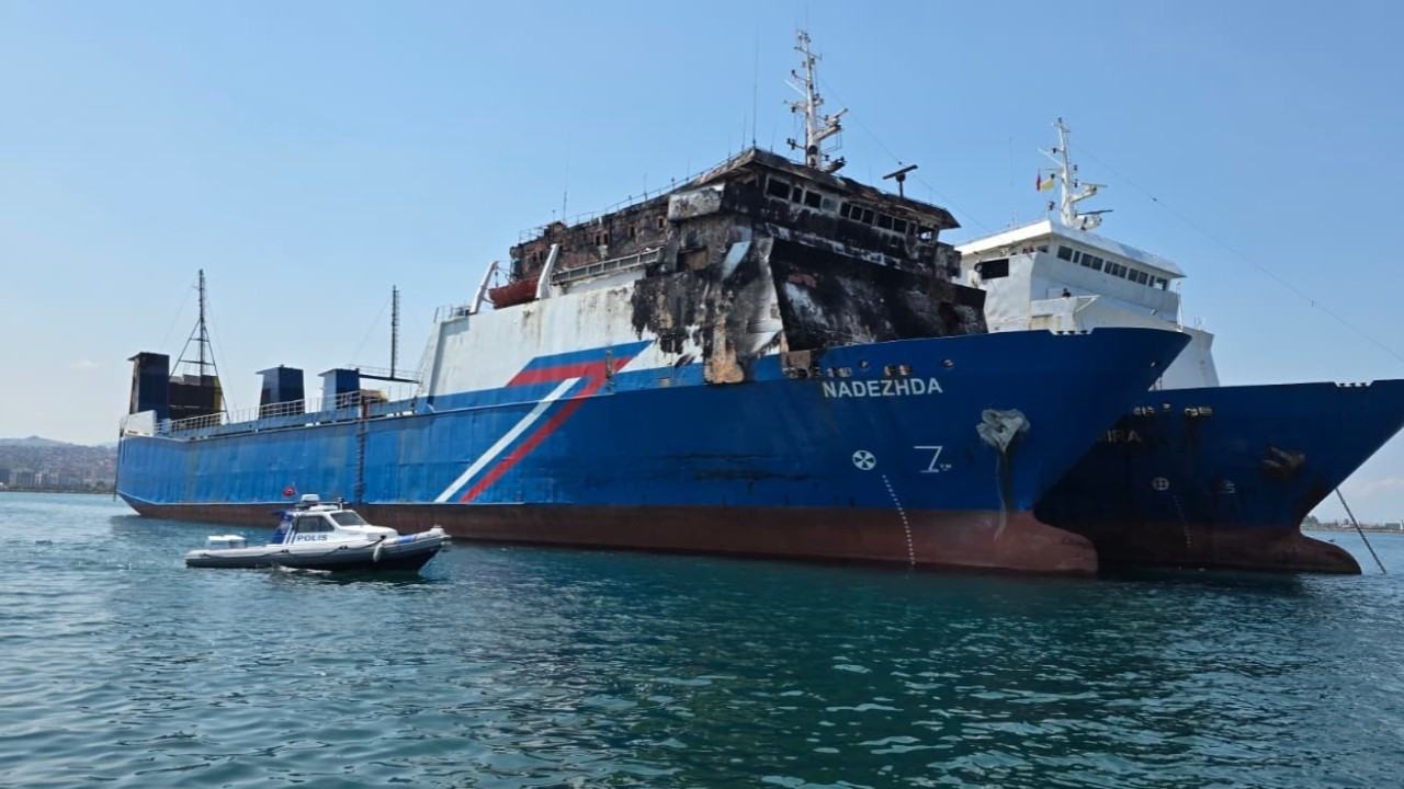 Dronla vurulan Türk gemisi Samsun’a getirildi