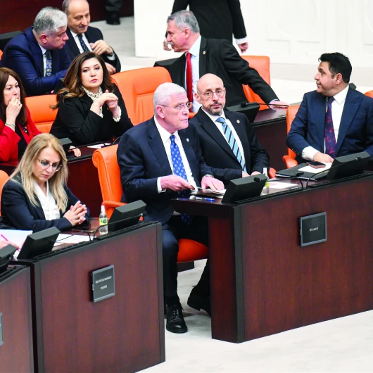 İYİ Parti’de yaprak dökümü