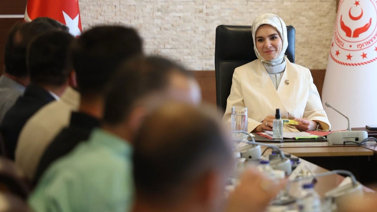 Bakan Göktaş nihayet gazi sayılan gazilerle buluştu! Kahramanlarda ‘gazilik’ sevinci