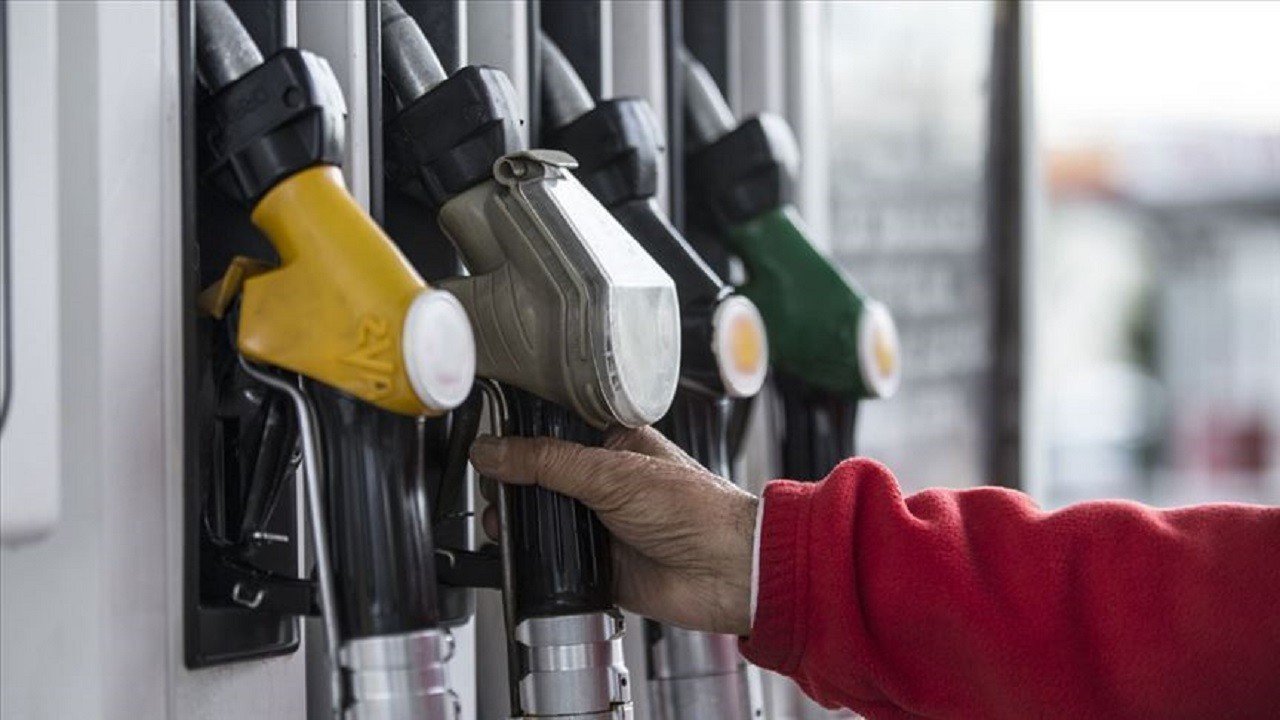 Akaryakıt fiyatlarında son durum! Benzin, motorin ve LPG’ye zam, indirim var mı? (18 Ağustos 2026)