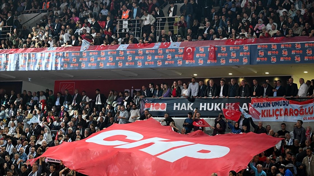 “232 belediye başkanı CHP’den istifa etti”