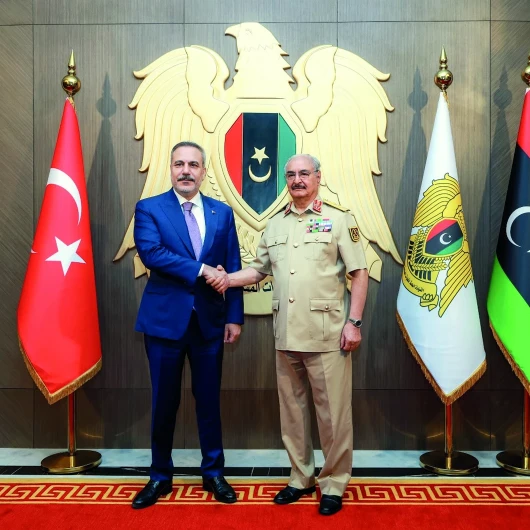 Hafter ile kritik görüşme