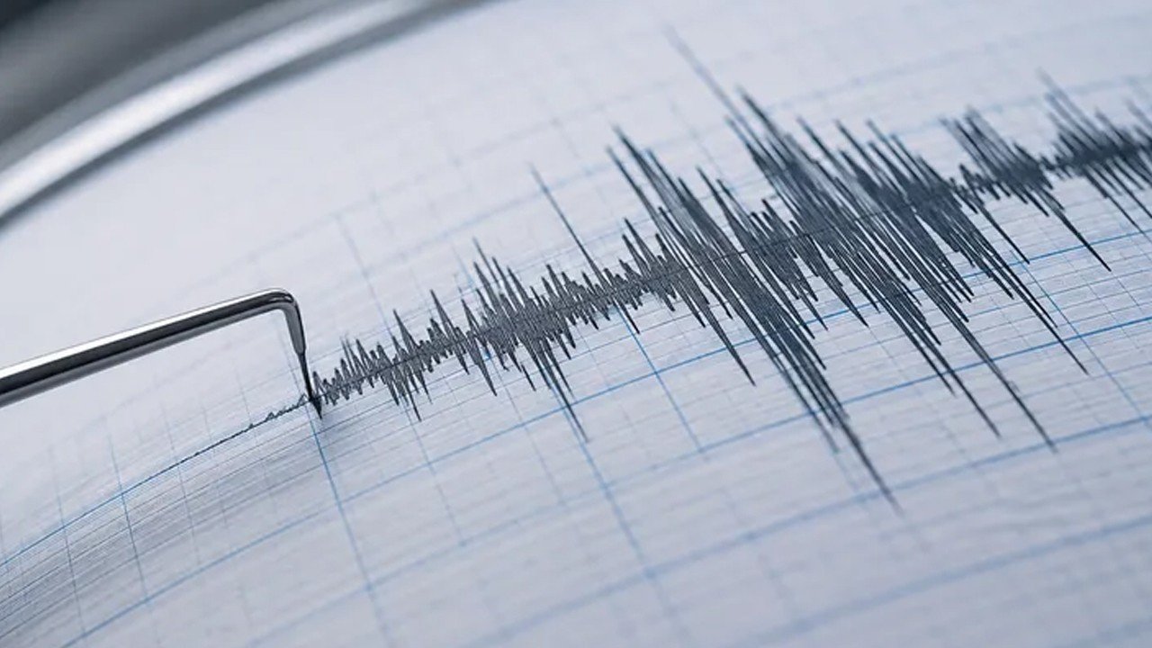 Japonya açıklarında 6,0 büyüklüğünde deprem