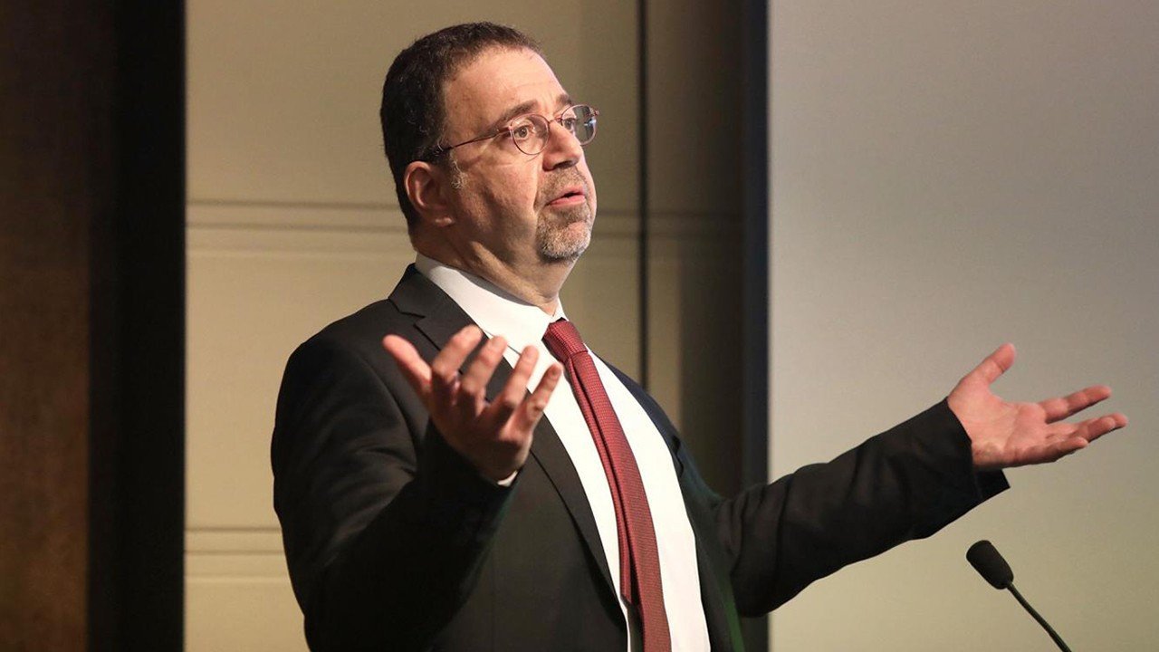 The Economist ile Nobel ödüllü Daron Acemoğlu arasında polemik