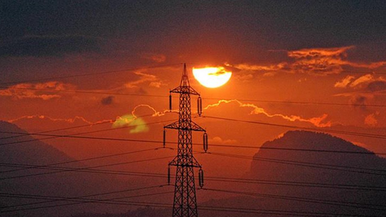 Elektrik santrallerine 660 milyon lira aktarılacak