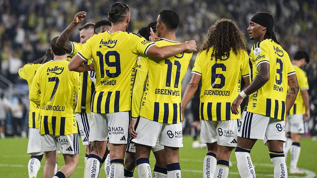 Fenerbahçe, Konyaspor karşısında farklı kazandı