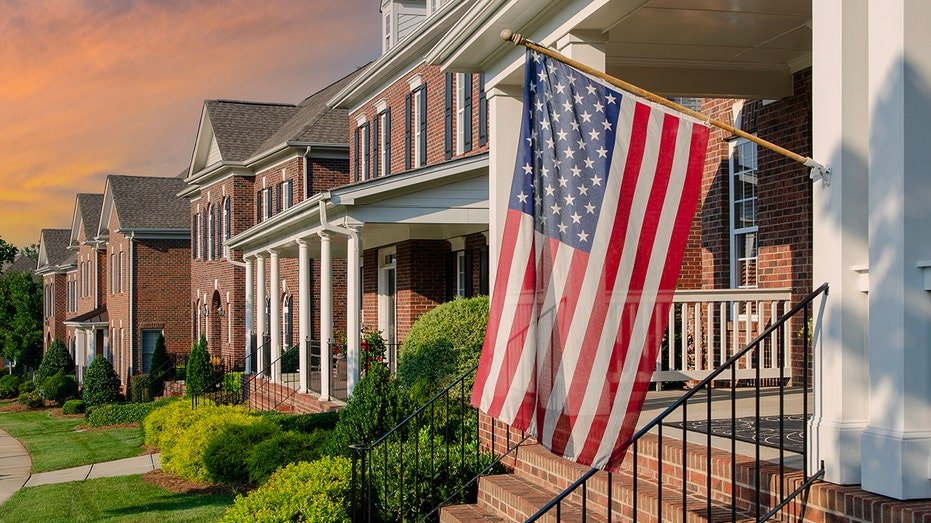 Billions spent by key federal agency hasn’t made American dream of homeownership any easier: report