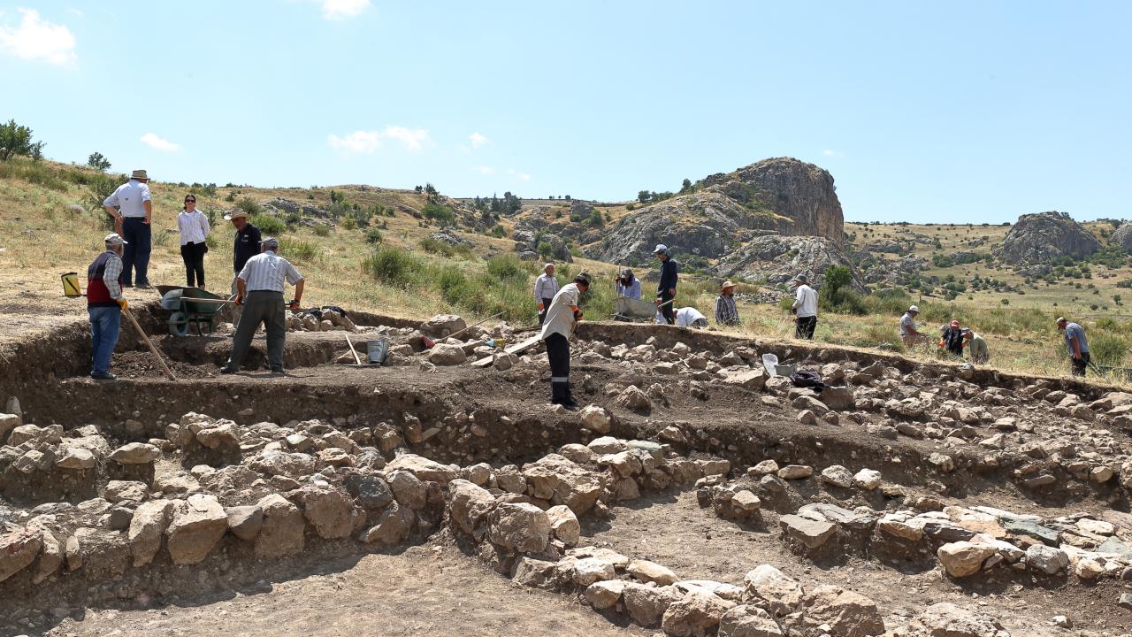 Hattuşa’nın 8 bin yıllık geçmişini 5 ülkeden 55 bilim insanı araştırıyor