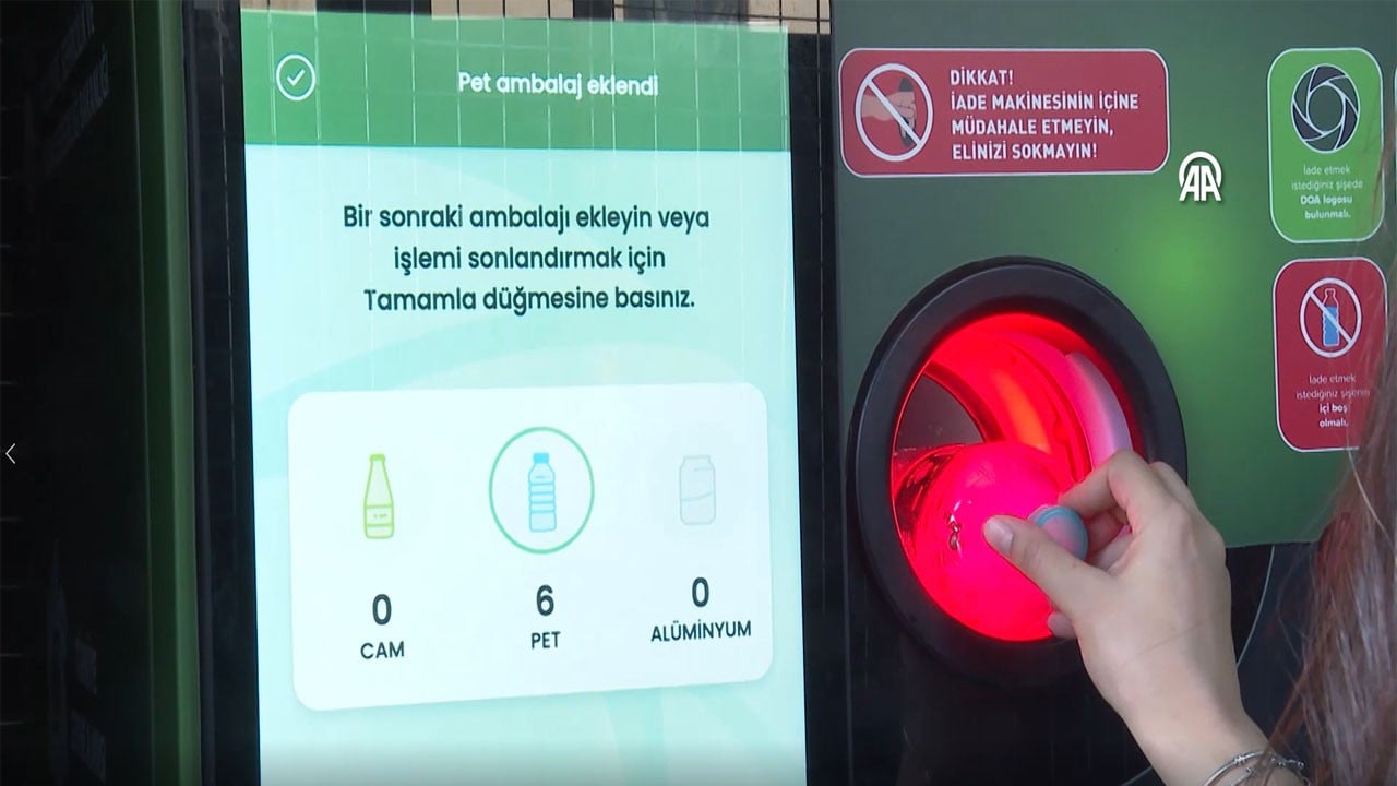 Hem çevre hem ekonomi kazanıyor İşte adım adım geri dönüşüm yolculuğu