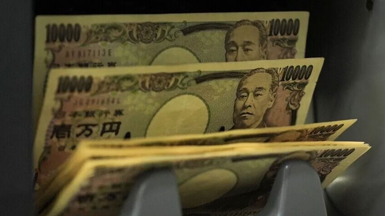 Japonya’da faiz baskısı büyüdü: Ücretler hızlandı, hizmetlerde talep zayıfladı