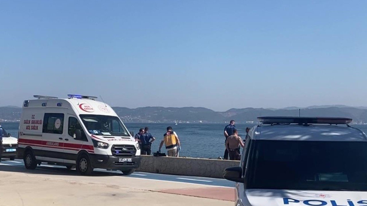 Kocaeli’de sahilde 3 ceset bulundu