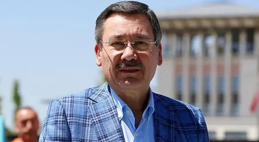 Melih Gökçek hakkında sıcak gelişme! Başsavcılığın kararı sonrası “Kendimi adalete teslim ediyorum” dedi!