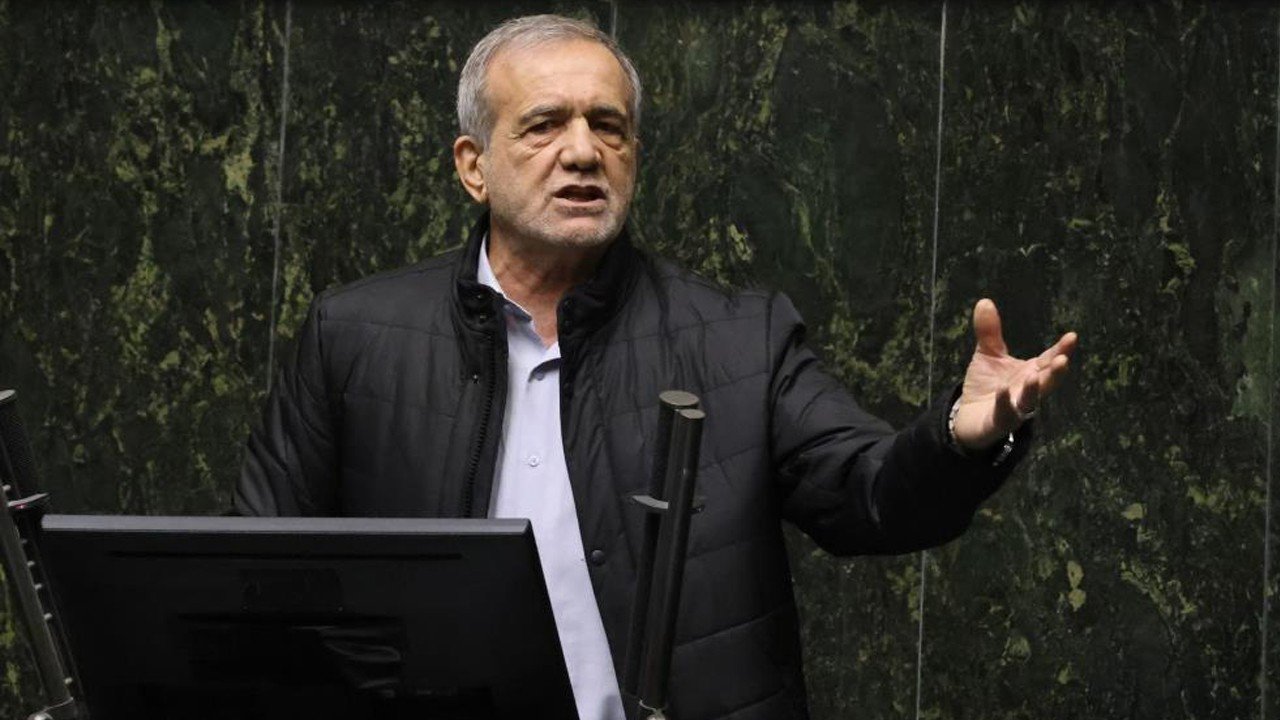 İran Cumhurbaşkanı Pezeşkiyan: ABD ile savaş sona ermeli