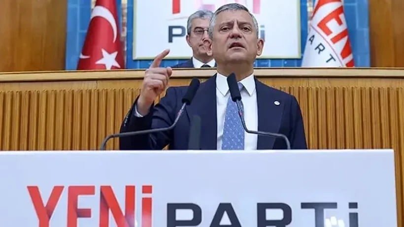 Millet nezdinde sıfır çeken Özgür Özel ve avanesinde hezimet telaşı başladı! Çareyi A takımını değiştirmekte buldu!
