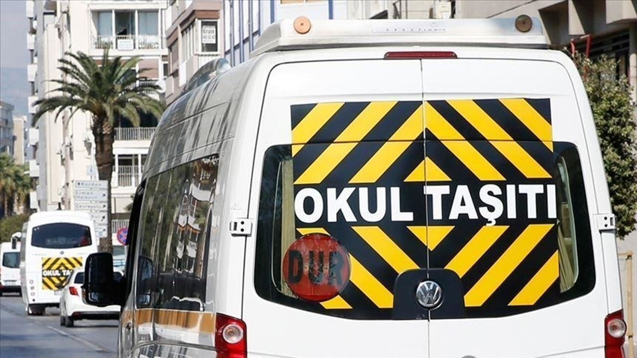 Velilere okul servisi uyarısı: Fazladan ücret isteyenlere dikkat
