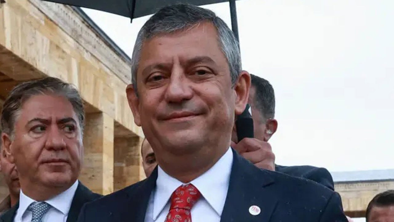 Özgür Özel, hakkındaki rüşvet iddialarına cevap verdi: Lanet olsun..! Para verdiyse bunun neresi rüşvet?