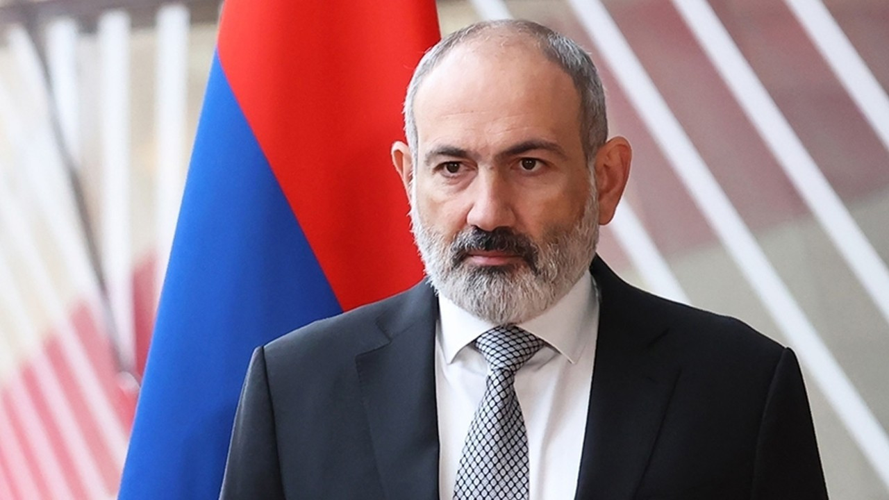 Ermenistan’da hükümet anayasal süreç gereği istifa etti