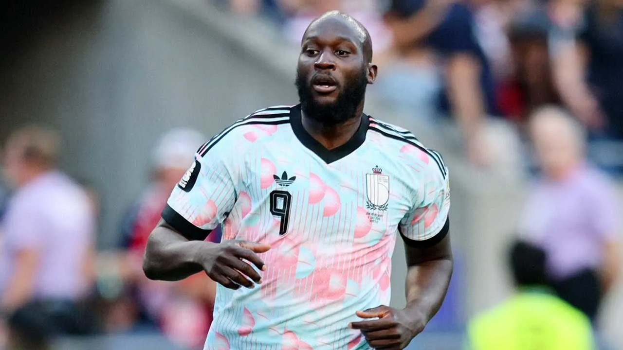 Belçikalı santrfor Romelu Lukaku Fenerbahçe’de