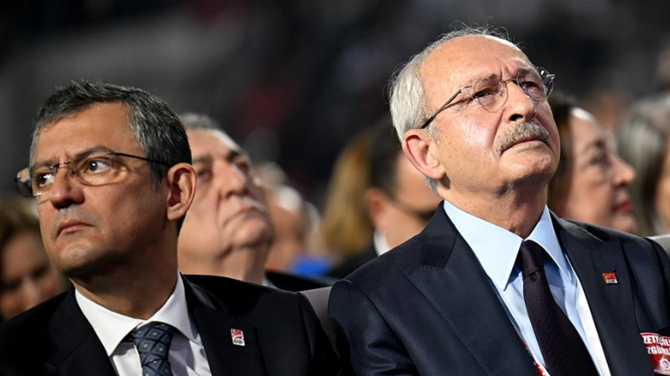 Son ankette büyük şok! CHP bölündü, oylar da ikiye ayrıldı
