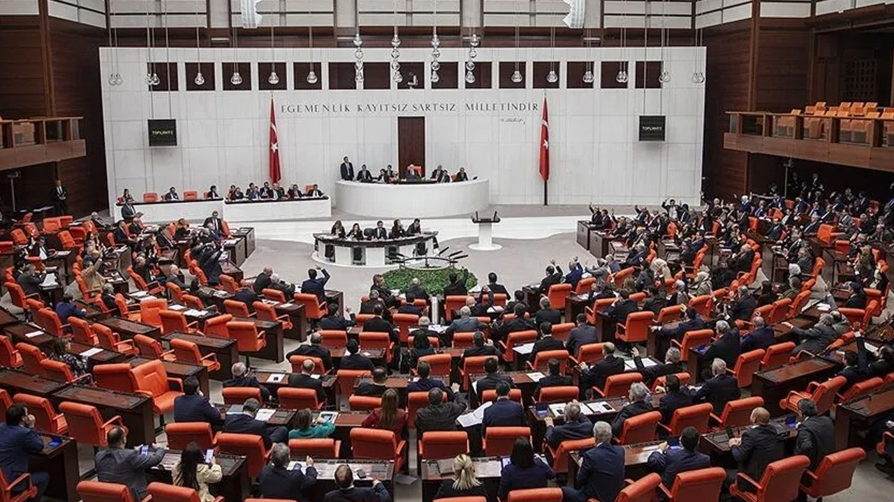 Son dakika! TBMM’de kabul edildi: Suça sürüklenen çocuklara ilişkin teklif yasalaştı