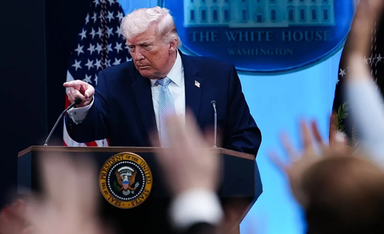 Trump’tan İran’a karşı ‘ekonomik savaş’ ilanı: Destek veren ülkeleri de tehdit etti