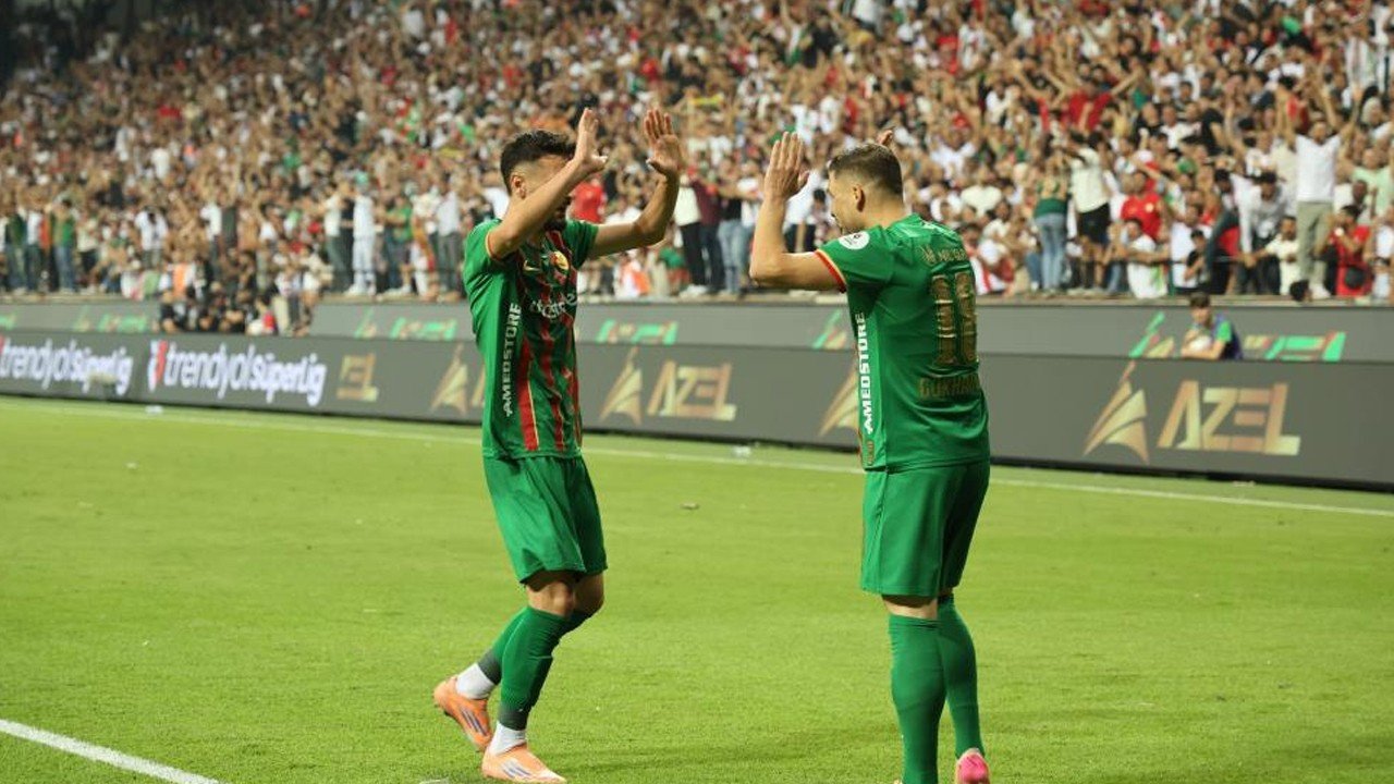 Amed Sportif Faaliyetler Trendyol Süper Lig’e 3 golle başladı