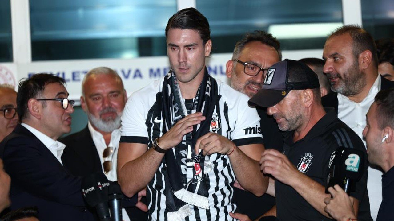 Beşiktaş, Dusan Vlahovic’i UEFA listesine ekledi