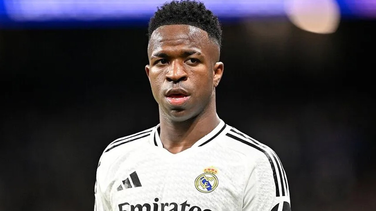 Real Madrid, Vinicius Junior ile sözleşme yeniledi