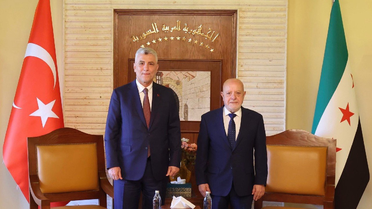 Türkiye ile Suriye ticaretinde 10 milyar dolarlık hedef: Türk şirketlerine yeniden imar fırsatı