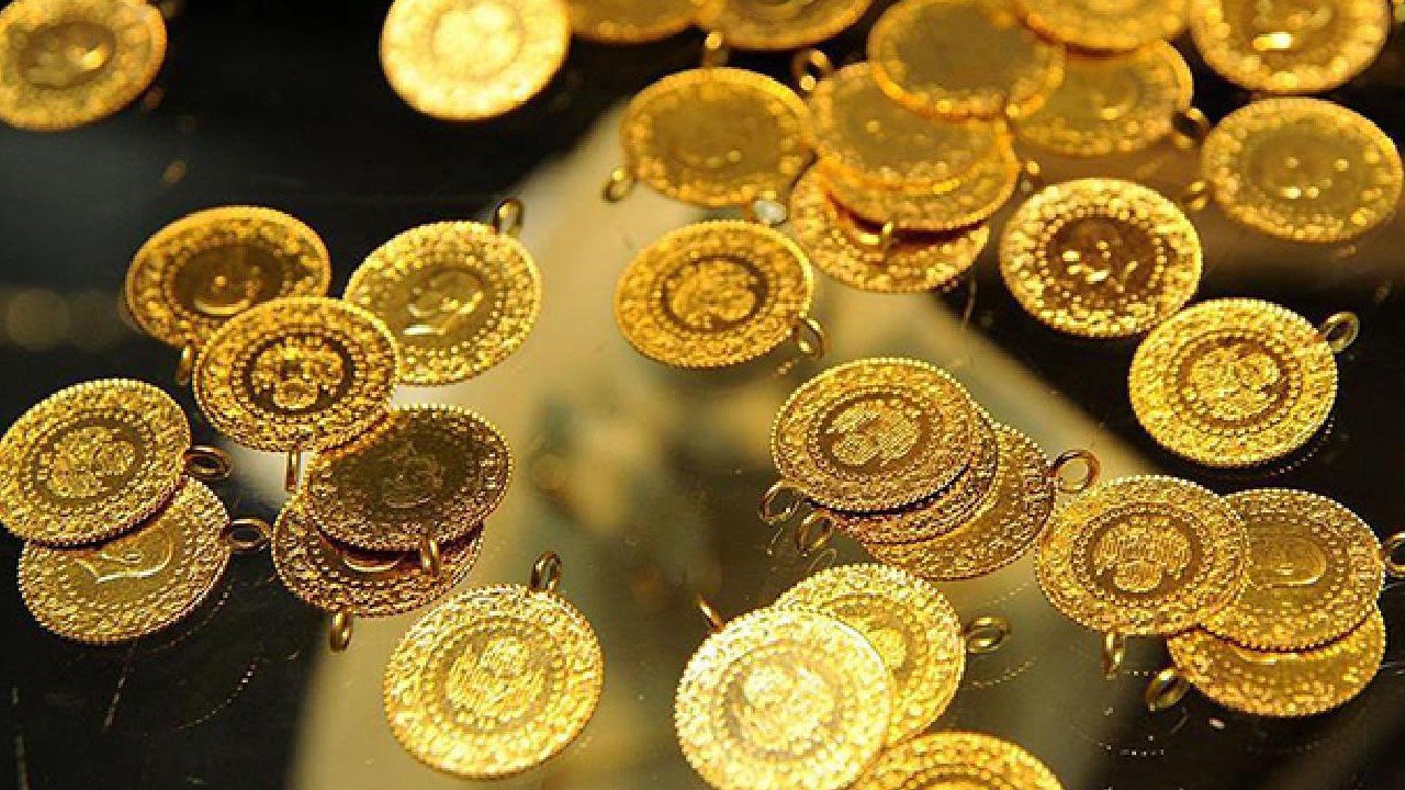 Bankalar altının hızına yetişemiyor: Tüm tahminler sil baştan